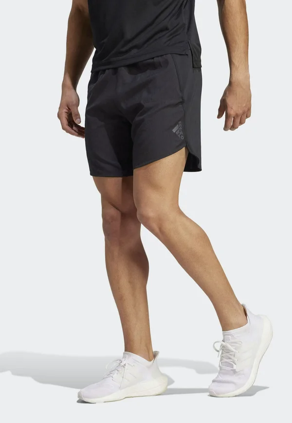 D4T STRENGTH SHORTS - Kurze Sporthose - black   black