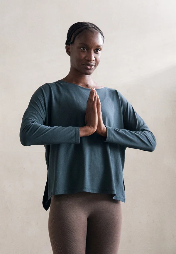 DAKSHA - Langarmshirt - forest