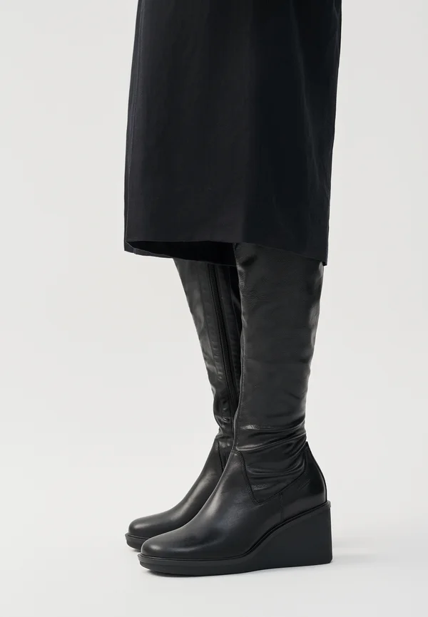 DEENA - Keilstiefel - black