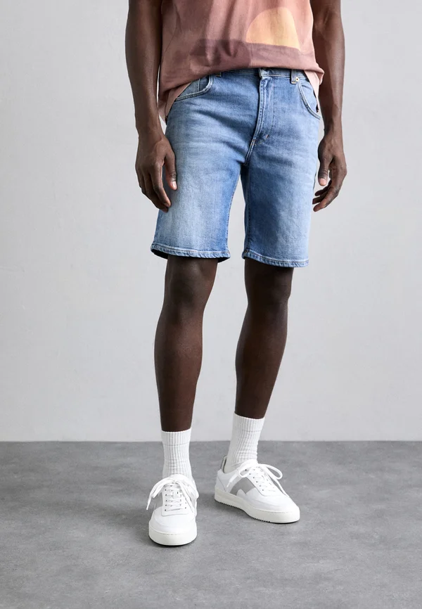 DERICK - Jeans Shorts - blue