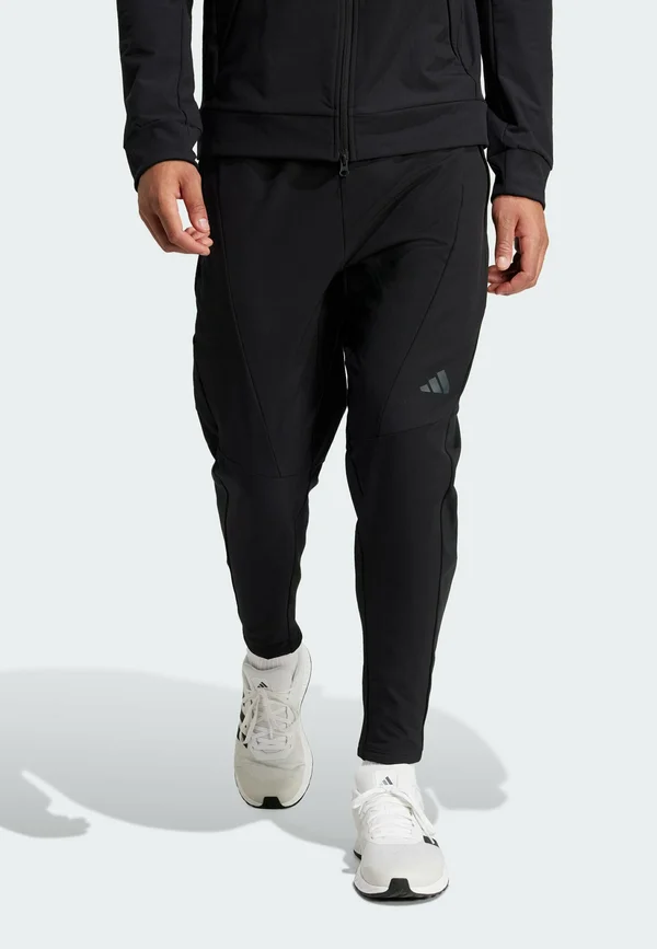 DESIGNED FOR COLD.RDY - Jogginghose - black
