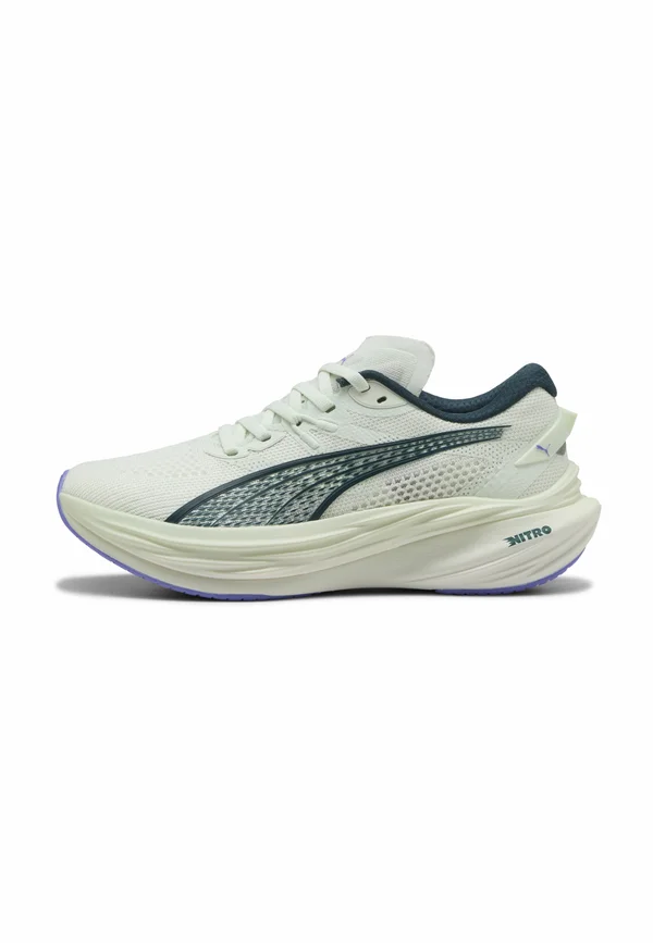 DEVIATE NITRO 3 WNS - Laufschuh Trail - sage frost-green terrain
