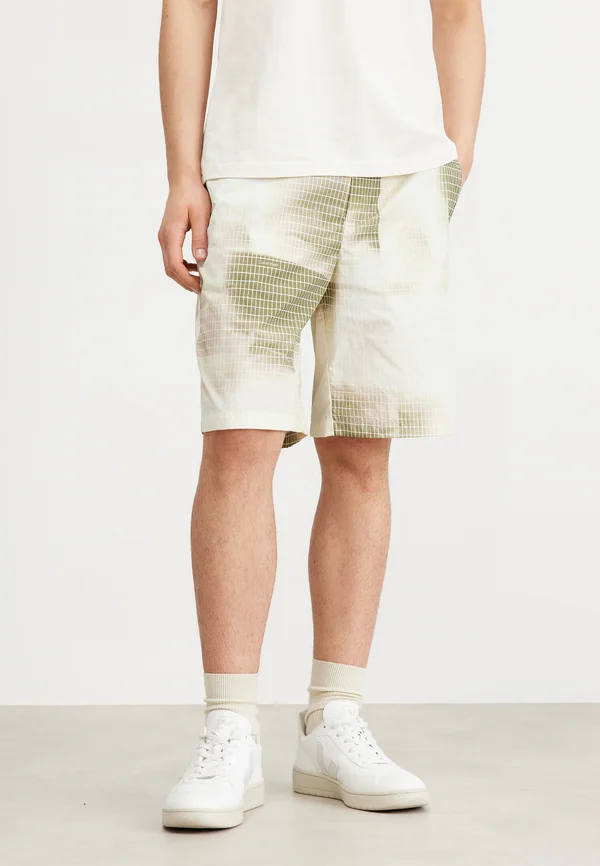 DIFFUSED RELAXED STRAIGHT - Shorts - icicle/delta green grid