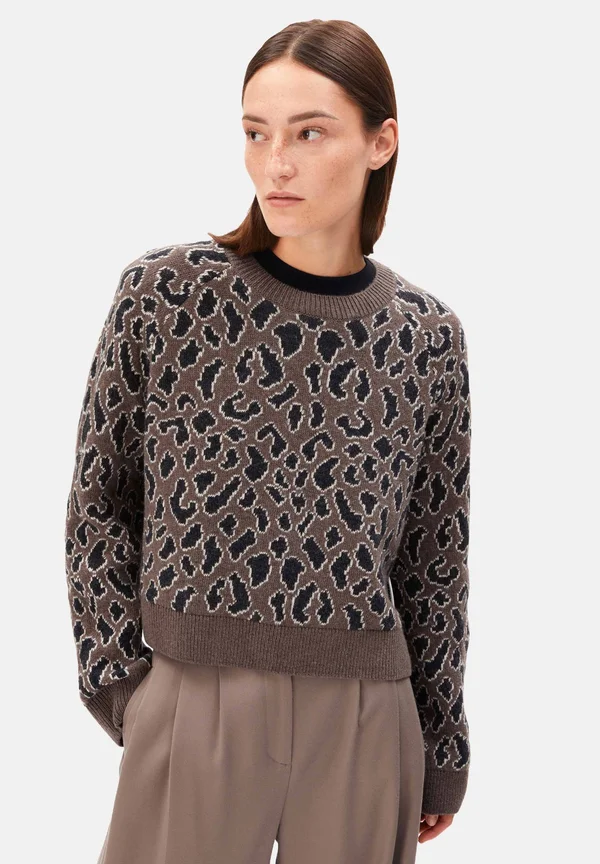 DILIRIAA LEOPAA - Strickpullover - walnut cream