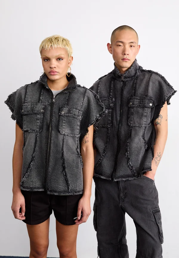 DISTRESSED UNISEX - Jeansjacke - black