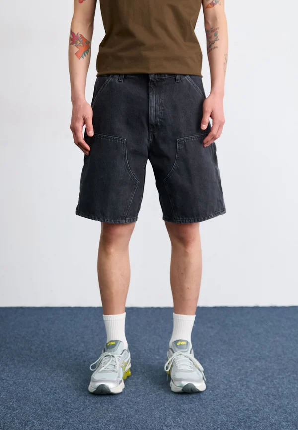 DOUBLE KNEE - Jeans Shorts - black stone washed