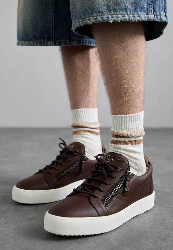 DOUBLE ZIP - Sneaker low - dark brown