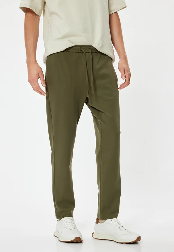 DRAWSTRING - Jogginghose - green