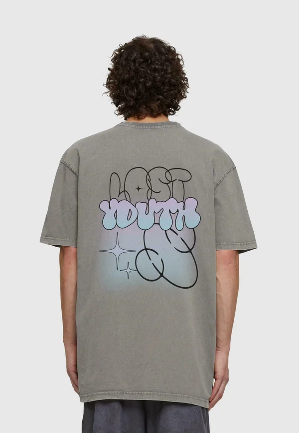 DREAMY UNIVERSE - ACID WASHED TEE - T-Shirt print - asphalt