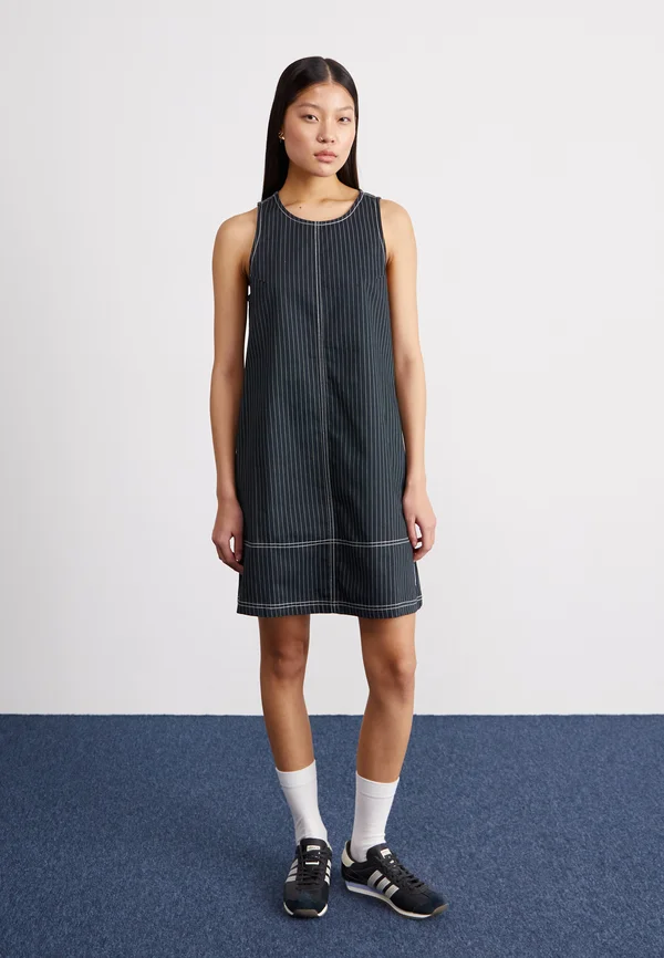 DRESS - Freizeitkleid - anthracite