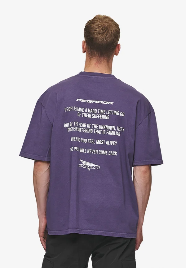 DUBOSE OVERSIZED TEE - T-Shirt print - vintage deep purple