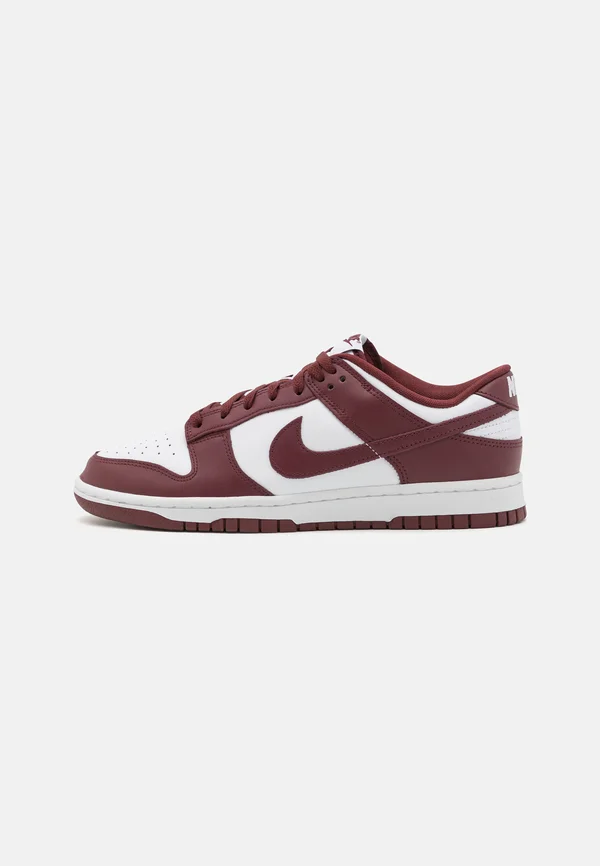 DUNK LOW RETRO - Sneaker low - white/redwood-gym/red