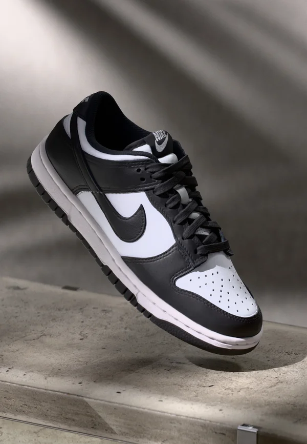DUNK - Sneaker low - white/black