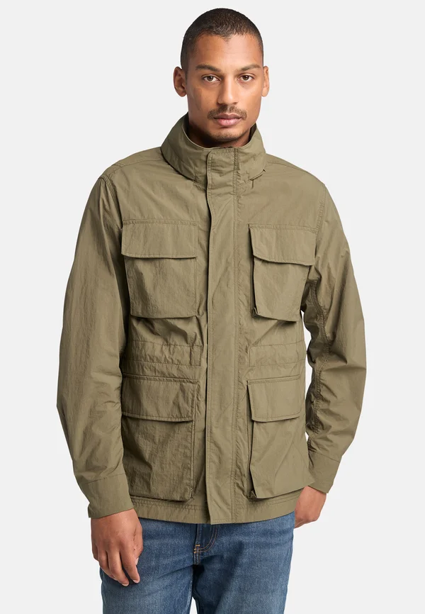 DURABLE WATER REPELLENT FIELD - Leichte Jacke - leaf green