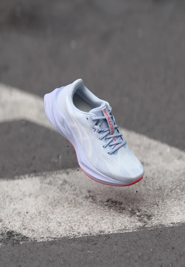 DYNABLAST 5 - Laufschuh Straße - blue fade/white