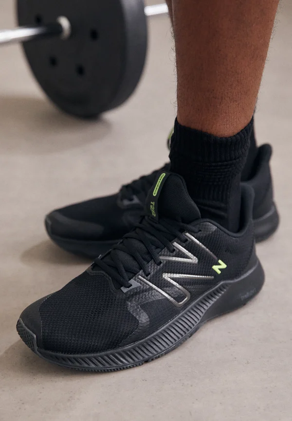 DYNASOFT TRNR V2 - Trainingsschuh - black