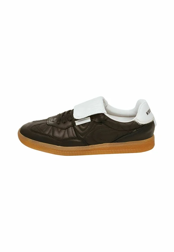 EFORMA - Sneaker low - black white