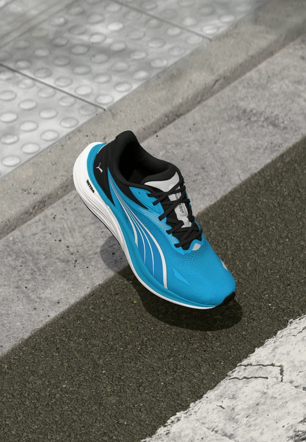 ELECTRIFY NITRO 4 - Laufschuh Straße - speed blue/black