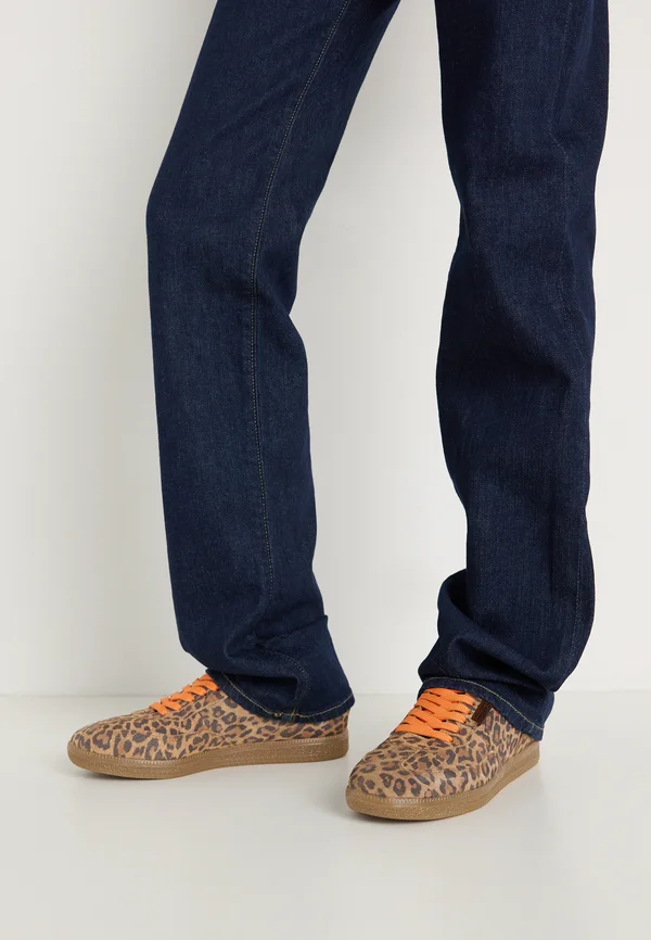 EMPORIA - Sneaker low - brown/orange