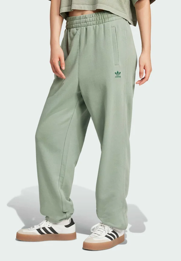 ESS JOGGER  - Jogginghose - silver green