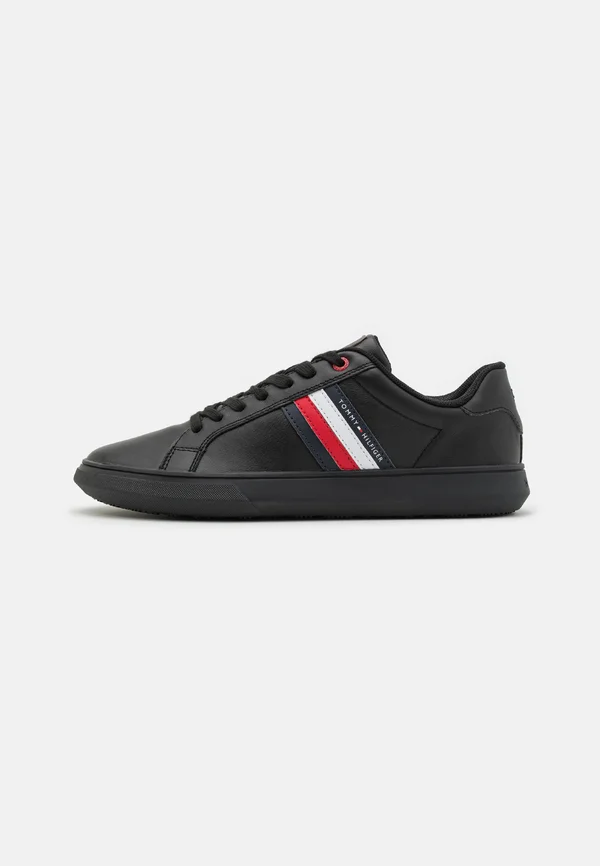 ESSENTIAL CUPSOLE - Sneaker low - triple black