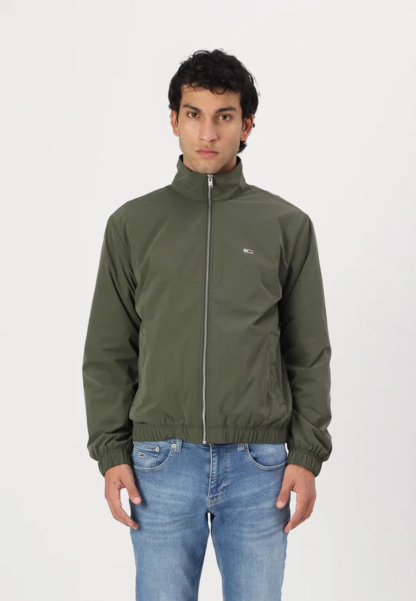 ESSENTIAL EXT - Leichte Jacke - fatigue green