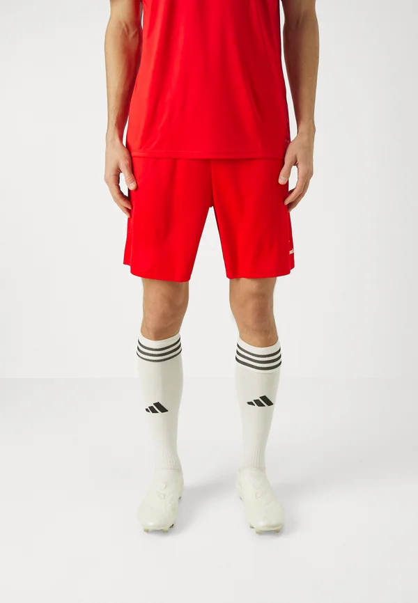 ESSENTIAL - Kurze Sporthose - true red