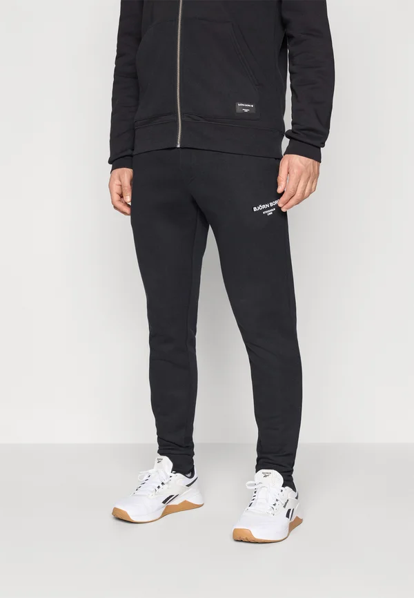 ESSENTIAL SWEATPANTS - Jogginghose - black beauty