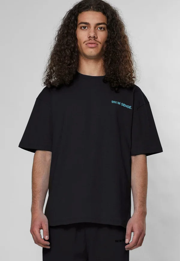 ESSENTIAL  - T-Shirt basic - black