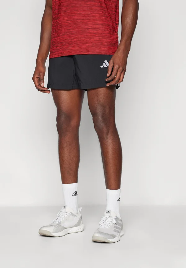 ESSENTIAL THREE STRIPES CHELSEA SHORT - Kurze Sporthose - black/white