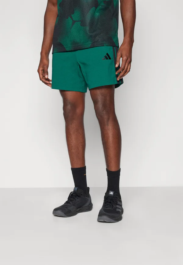 ESSENTIAL THREE STRIPES SINGLE SHORT - Kurze Sporthose - collegiate green/black