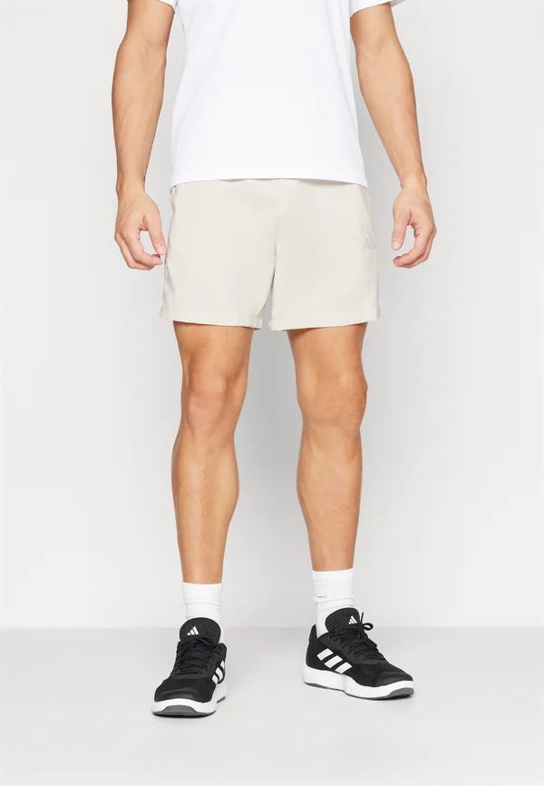 ESSENTIALS 3-STRIPES CHELSEA - Kurze Sporthose - alumina/white