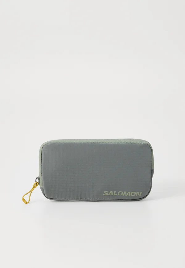 ESSENTIALS CASE UNISEX - Kosmetiktasche - sedona sage