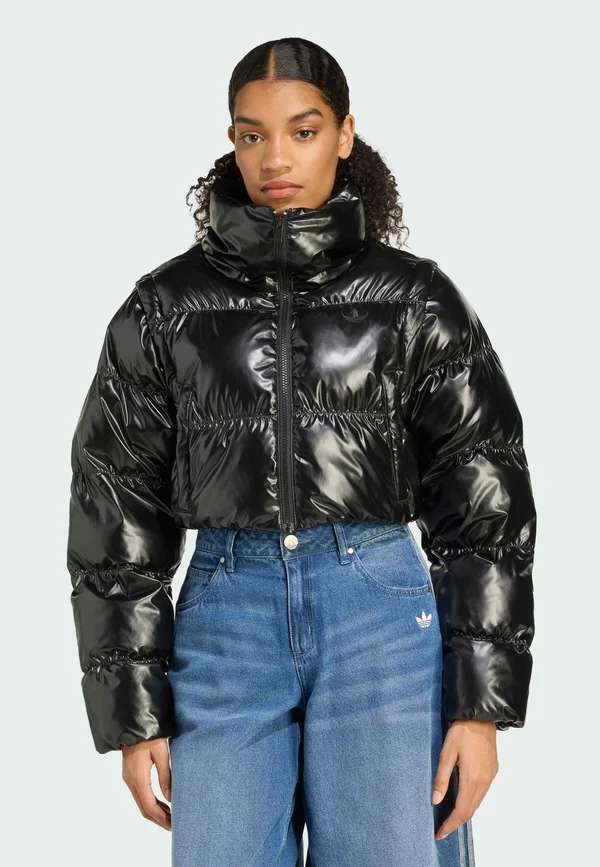 ESSENTIALS GLOSSY 2-IN-1 CROPPED  - Winterjacke - black