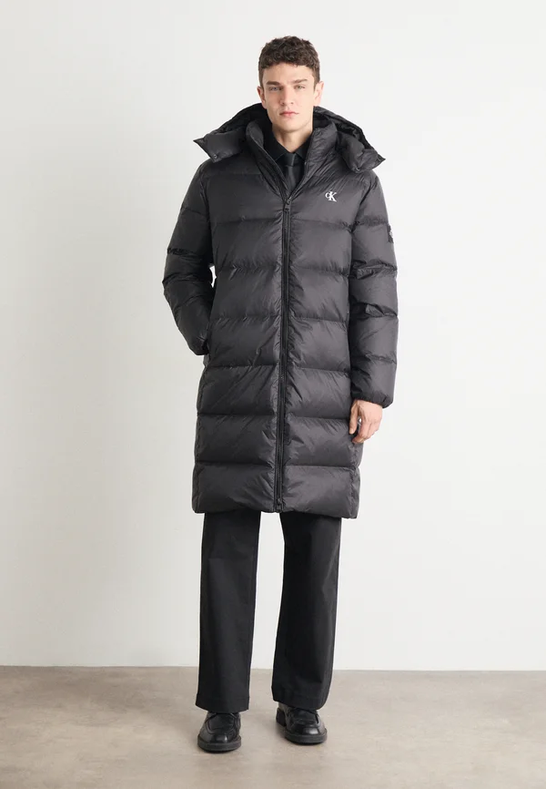 ESSENTIALS LONG - Wintermantel - black