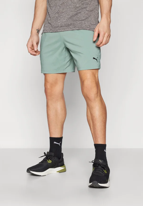 ESSENTIALS SHORT - Kurze Sporthose - green moon