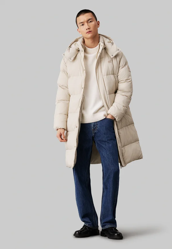 ESSENTIALS  - Wintermantel - pelican