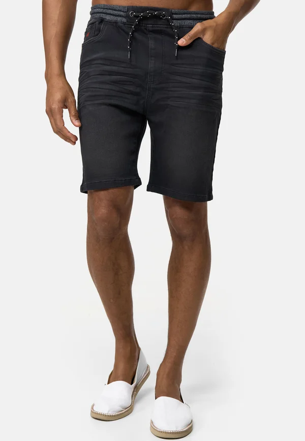 ETTORE - Jeans Shorts - black