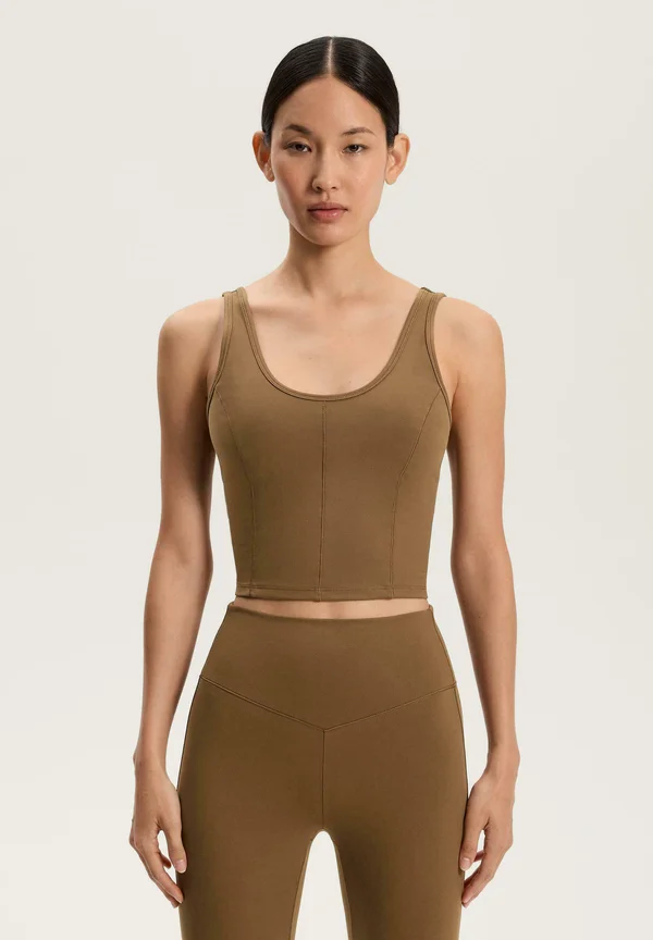 EVERMOVE - Top - brown