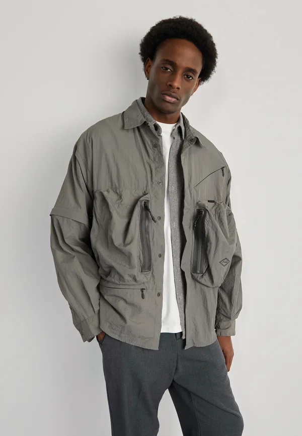 EXTRA MILE CARGO - Leichte Jacke - grey