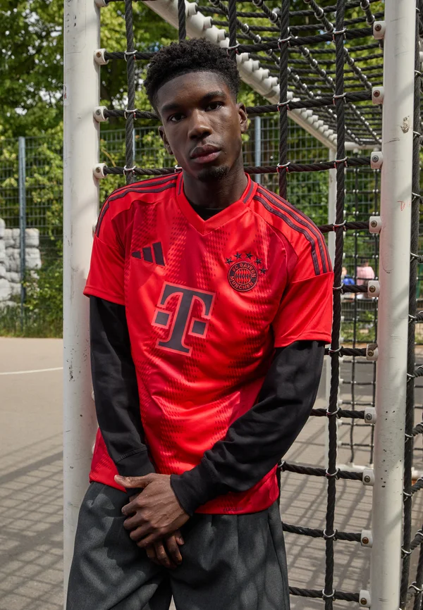 FC BAYERN 24/25 HOME - Vereinsmannschaften - red