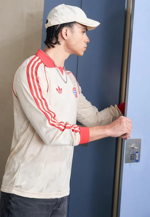 FC BAYERN MÜNCHEN LONGSLEEVE - Vereinsmannschaften - beige