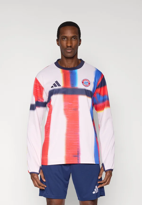 FC BAYERN SS26 PRE MATCH WARM TOP - Vereinsmannschaften - noble ink/blue/chalk pearl