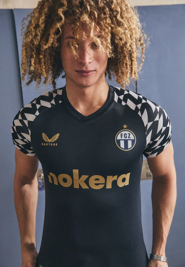 FC ZURICH AWAY  - Vereinsmannschaften - salute/brilliant white