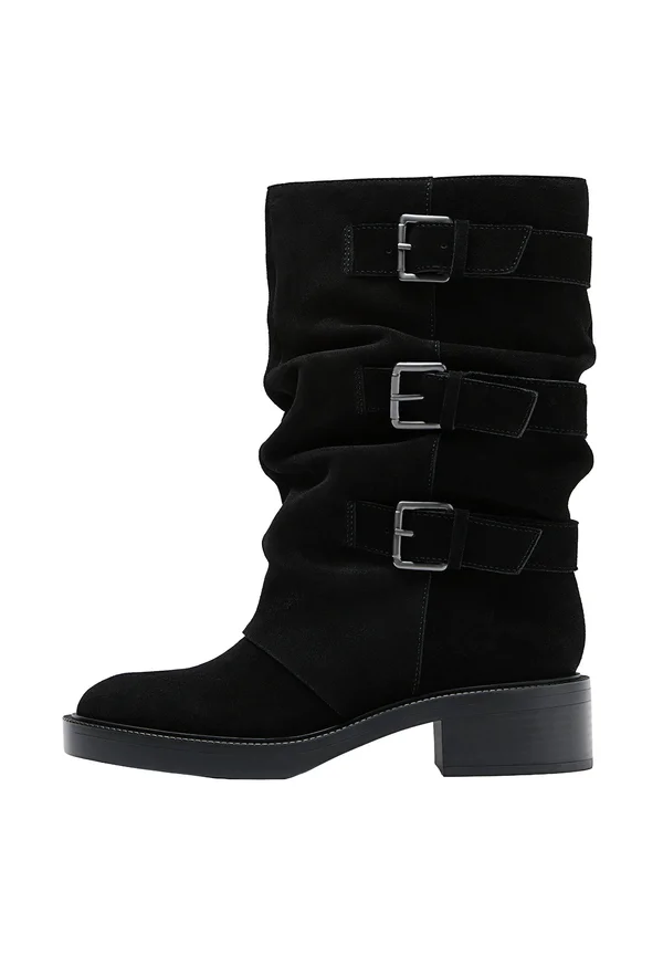 FEATURING A SLEEK BUCKLE DETAIL  - Cowboy-/Bikerstiefelette - black