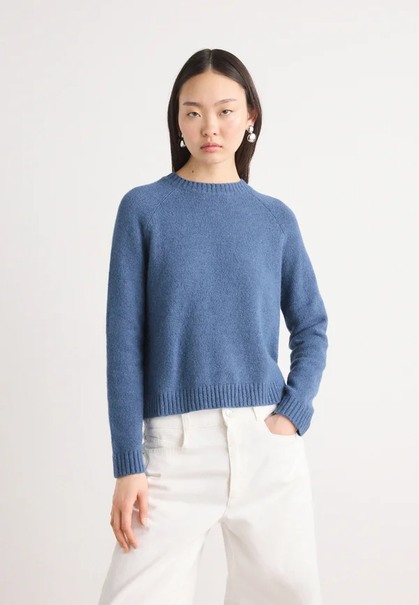 FEBISAN - Strickpullover - open blue