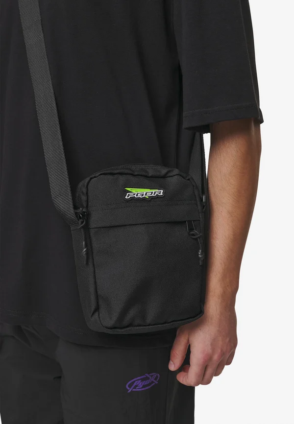 FEDOR FESTIVAL BAG UNISEX - Umhängetasche - black