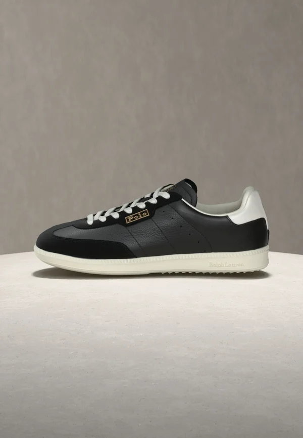 FIELD LOW - Sneaker low - black/off-white