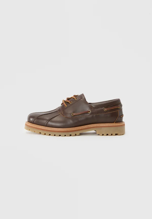 FINN - Schnürer - brown