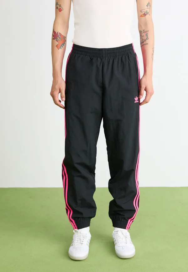 FIREBIRD PANTS - Jogginghose - black lucid pink
